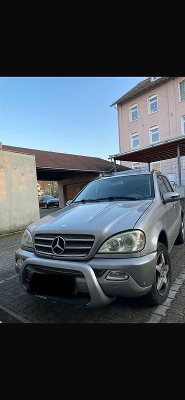Gebraucht Mercedes ML350 235 PS (172 kW) 2004 Beige SUV
