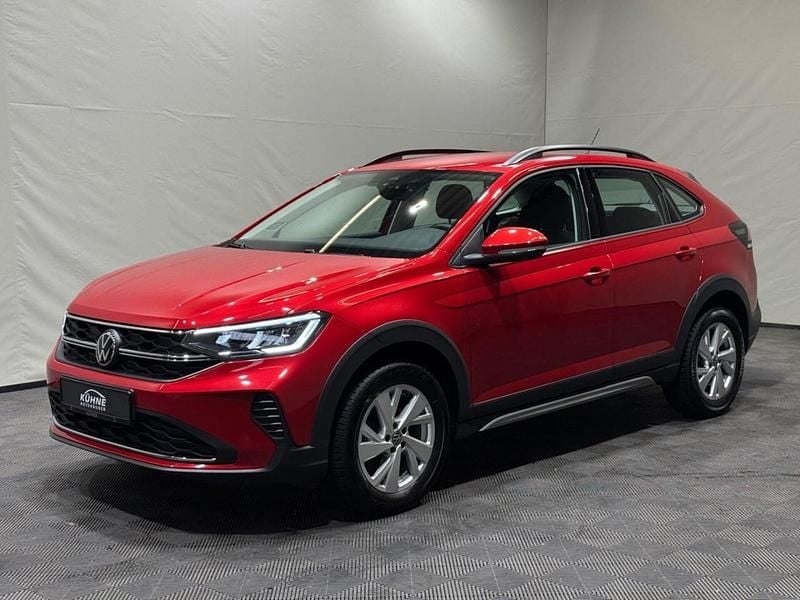 Gebraucht VW Taigo Life 95 PS (69 kW) 2025 Kings red metallic SUV