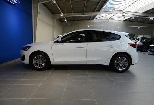 Usado Ford Focus Style 125 HP (91 kW) 2023 Branco Sedan