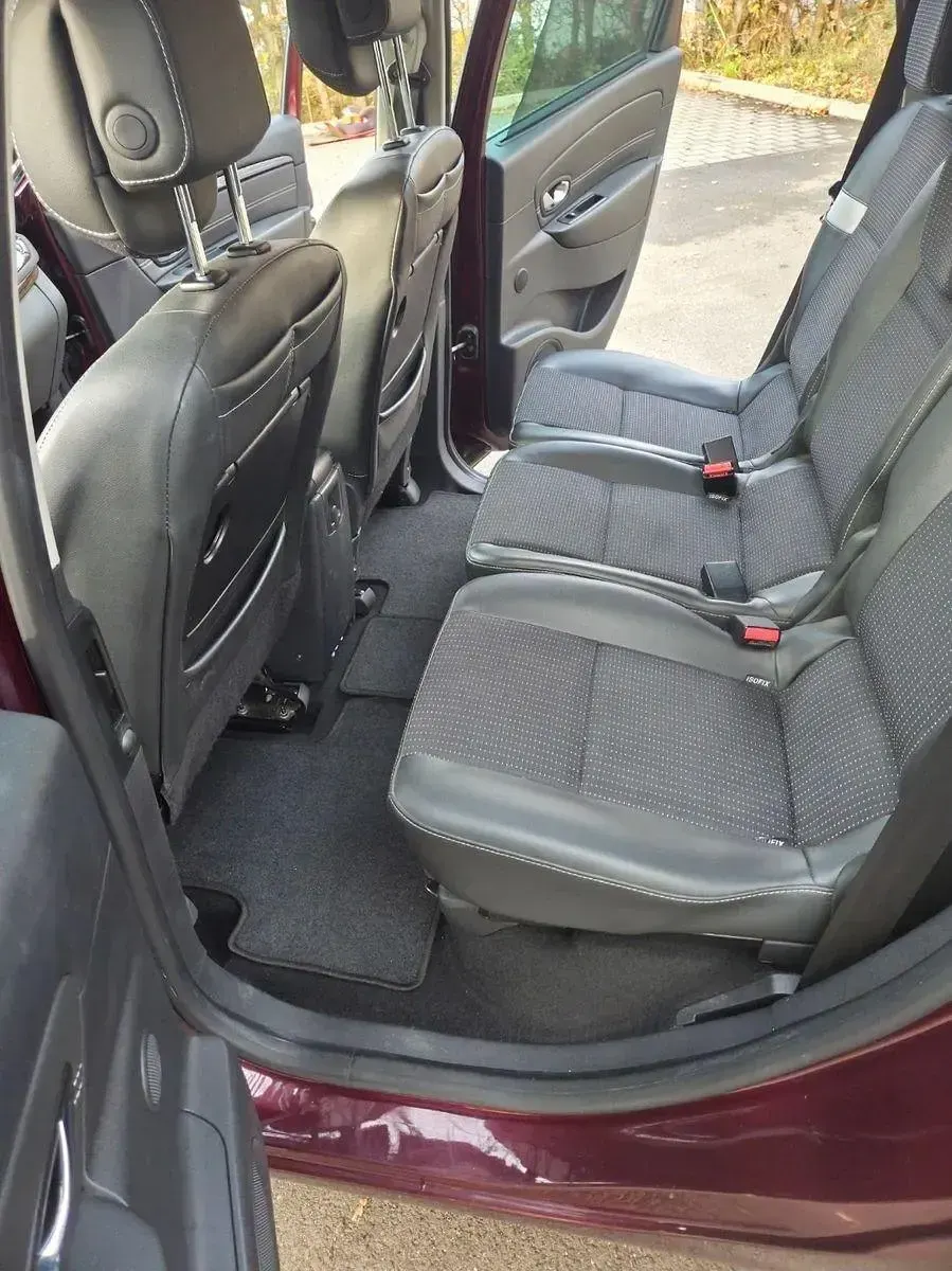 Gebraucht Renault Scénic III Dynamique 110 PS (80 kW) 2012 Rot Van / Kleinbus