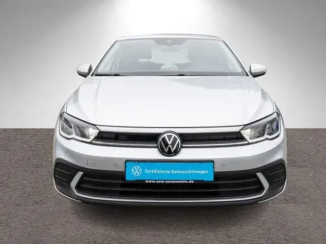 Gebraucht VW Polo Life 95 PS (69 kW) 2023 Reflexsilber metallic Kleinwagen