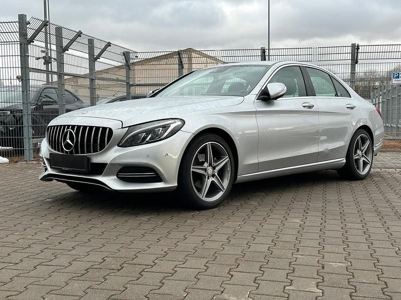 Gebraucht Mercedes C180 AMG 156 PS (114 kW) 2015 Silber Limousine