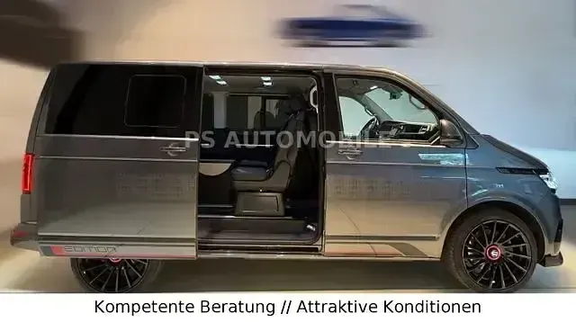 Gebraucht VW Multivan Edition 204 PS (150 kW) 2023 Grau Van / Kleinbus