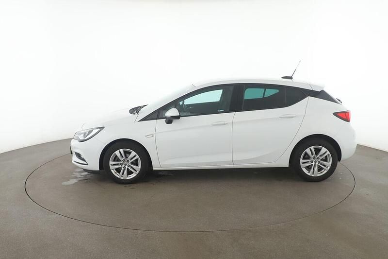 Gebraucht Opel Astra Active 2017 Weiß Limousine