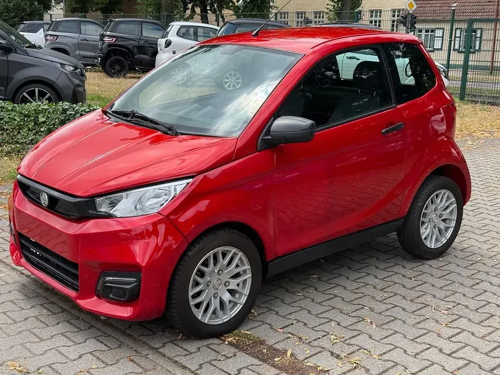 Gebraucht Aixam City 2023 Rot Kleinwagen