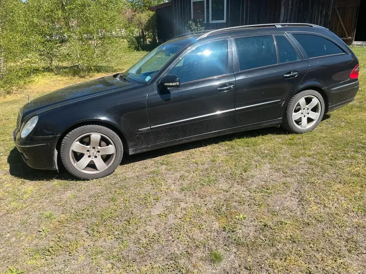 Gebraucht Mercedes E280 231 PS (169 kW) 2007 Schwarz Kombi
