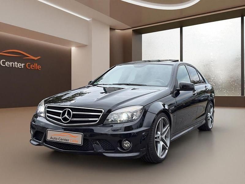 Schwarz Gebraucht 2010 Mercedes C63 AMG AMG Limousine | 22.990 € - Bild 1/4