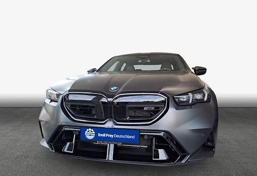 Neu BMW M5 727 PS (534 kW) 2026 Grau Limousine