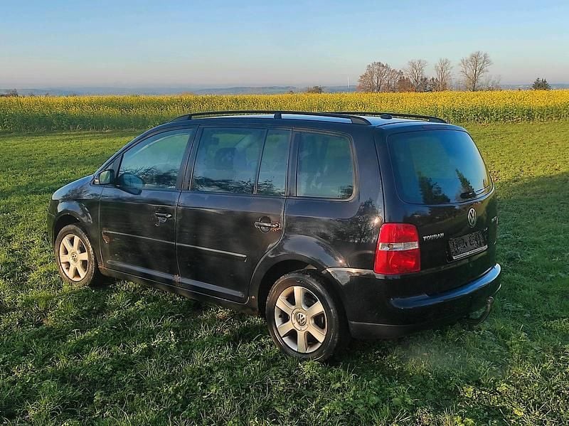 Schwarz Gebraucht 2006 VW Golf Plus Van / Kleinbus | 1.750 € (Superpreis) - Bild 1/4