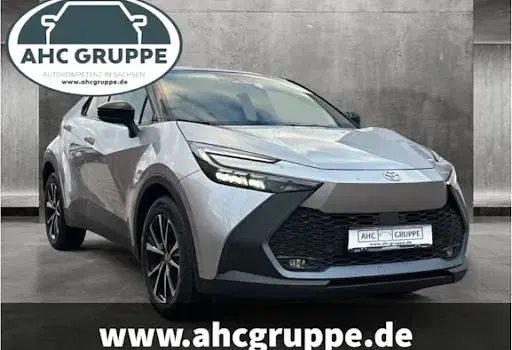 Neu Toyota C-HR 180 PS (132 kW) 2025 Silber SUV