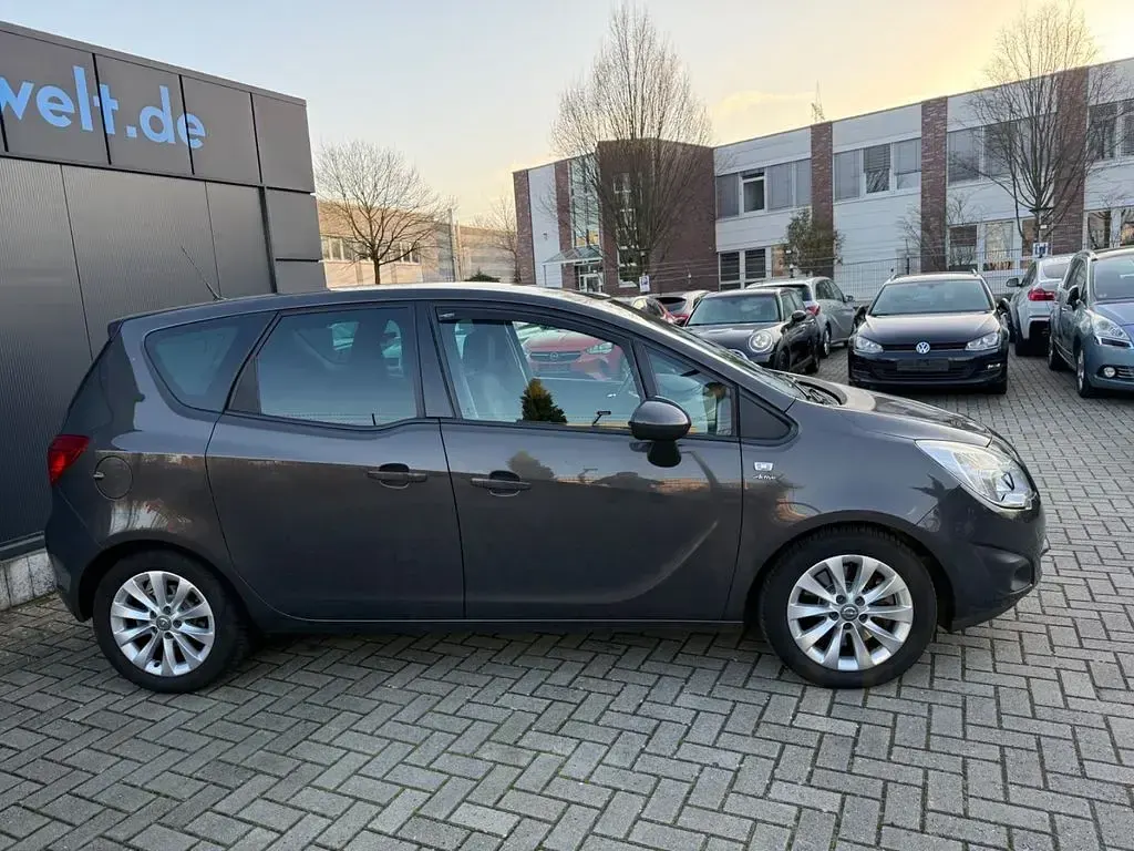 Gebraucht Opel Meriva Active 140 PS (102 kW) 2013 Grau Van / Kleinbus