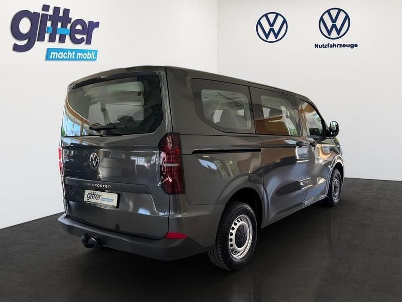 Neu VW T6.1 150 PS (110 kW) 2025 Blau Van