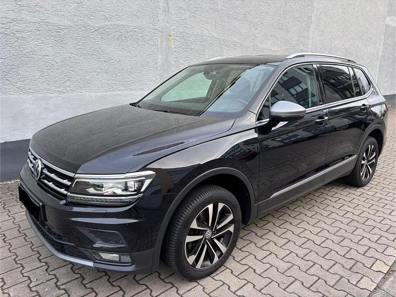 Gebraucht VW Tiguan Allspace United 150 PS (110 kW) 2021 Schwarz SUV