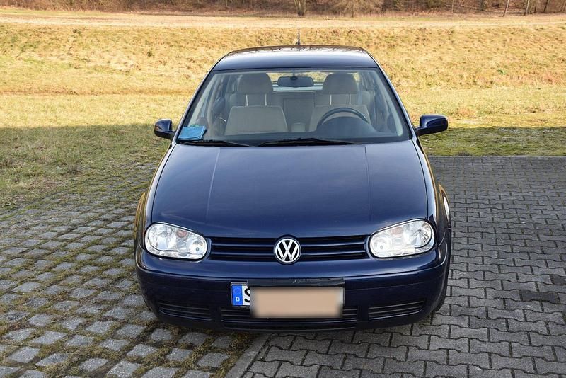 Gebraucht VW Golf III 100 PS (73 kW) 1999 Blau Limousine