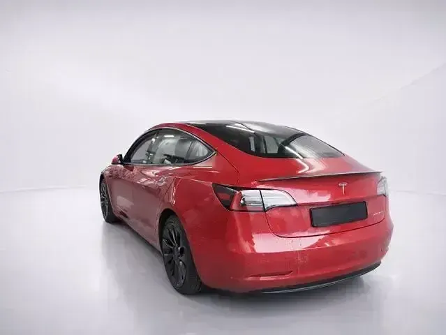 Occasion Tesla Model 3 Performance 392 kW (534 ch) 2022 Rouge Berline