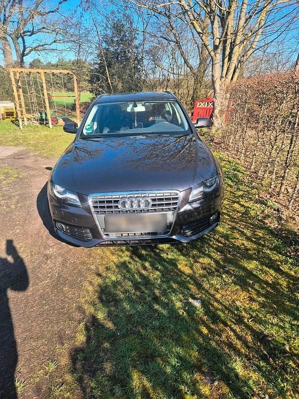 Gebraucht Audi A4 160 PS (117 kW) 2010 Blau Kombi