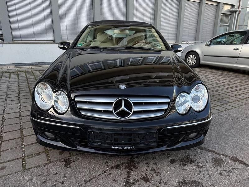 Gebraucht Mercedes CLK200 163 PS (119 kW) 2006 Schwarz Cabrio