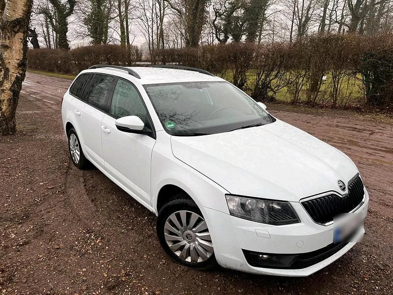 Gebraucht Skoda Octavia 150 PS (110 kW) 2016 Kleinwagen
