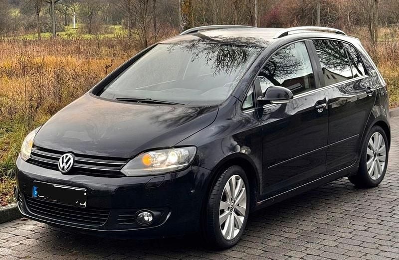 Schwarz Gebraucht 2010 VW Golf Team Limousine | 6.999 € (Fairer Preis) - Bild 1/3