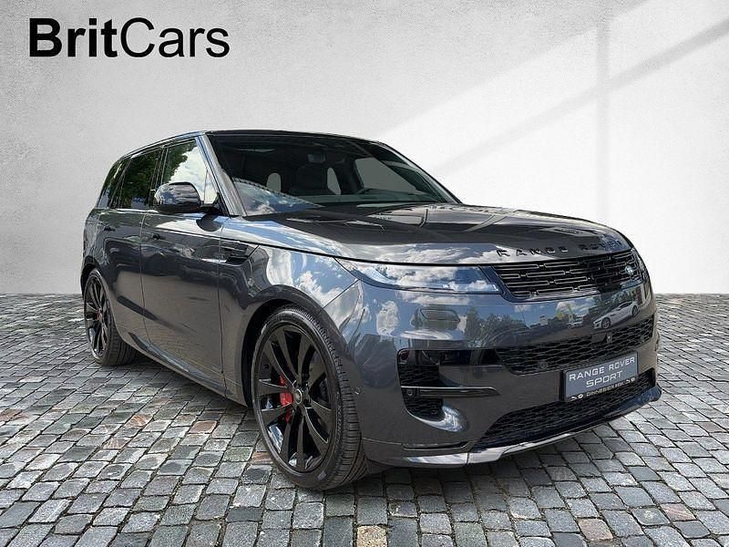 Gebraucht Land Rover Range Rover 530 PS (389 kW) 2025 Grau SUV