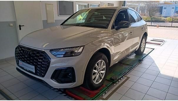 Gebraucht Audi Q5 Sportback S-Line 204 PS (150 kW) 2024 Individuallackierungen audi... SUV
