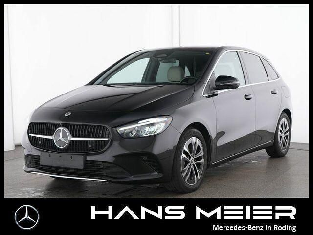 Unilack nachtschwarz Gebraucht 2024 Mercedes B250 Progressive Van / Kleinbus | 36.970 € (Guter Preis) - Bild 1/4