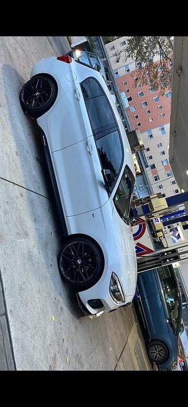 Gebraucht BMW M140 Performance 136 PS (100 kW) 2015 Weiß Kleinwagen