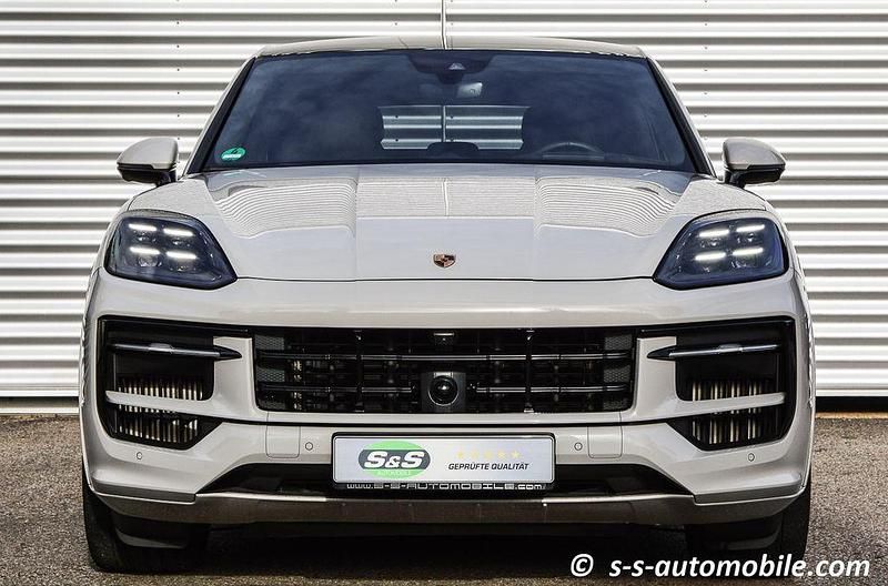 Gebraucht Porsche Cayenne GTS 500 PS (367 kW) 2024 Kreide SUV