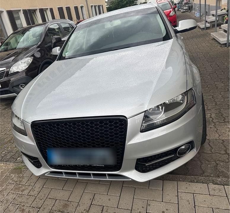 Silber Gebraucht 2009 Audi A4 Limousine | 6.900 € (Fairer Preis) - Bild 1/4