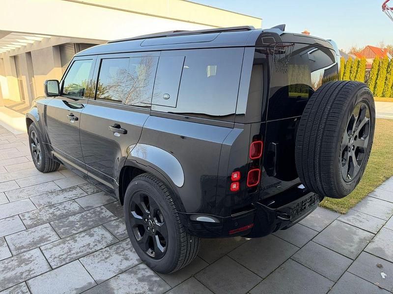 Gebraucht Land Rover Defender SE Dynamic 300 PS (220 kW) 2022 Schwarz SUV