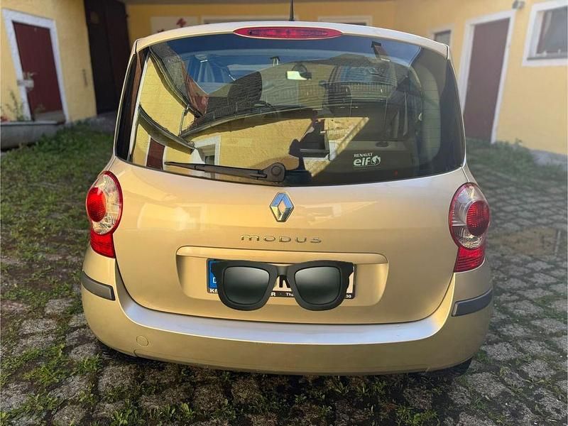 Gebraucht Renault Modus 112 PS (82 kW) 2007 Beige Van / Kleinbus