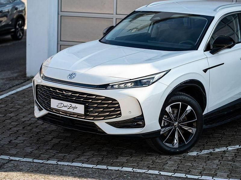Neu MG HS Luxury 272 PS (200 kW) 2026 Pearl white SUV