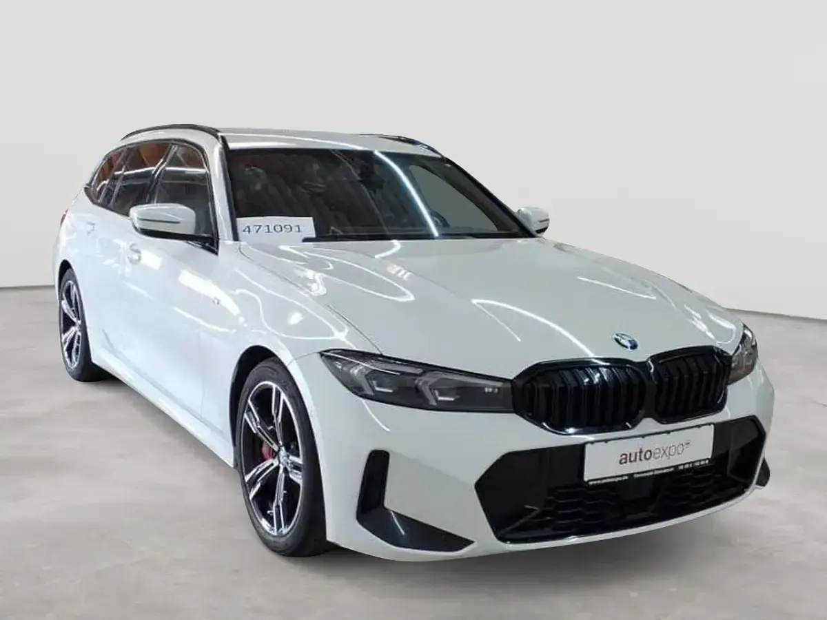 Gebraucht BMW 318 M Sport 150 PS (110 kW) 2023 Kombi