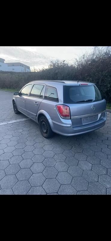 Gebraucht Opel Astra 120 PS (88 kW) 2007 Grau Kombi