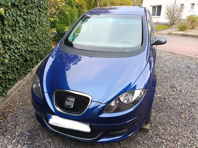 Blau Gebraucht 2006 Seat Altea Kleinwagen | 2.900 € (Fairer Preis) - Bild 1/4