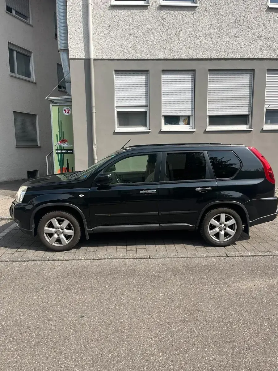 Gebraucht Nissan X-Trail 173 PS (127 kW) 2009 Schwarz SUV
