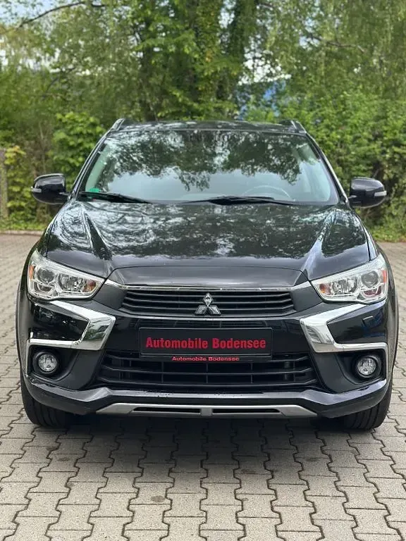 Gebraucht Mitsubishi ASX Edition 117 PS (86 kW) 2017 Schwarz SUV