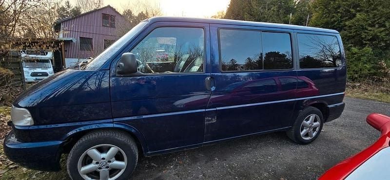 Gebraucht VW T4 179 PS (131 kW) 2003 Blau Van