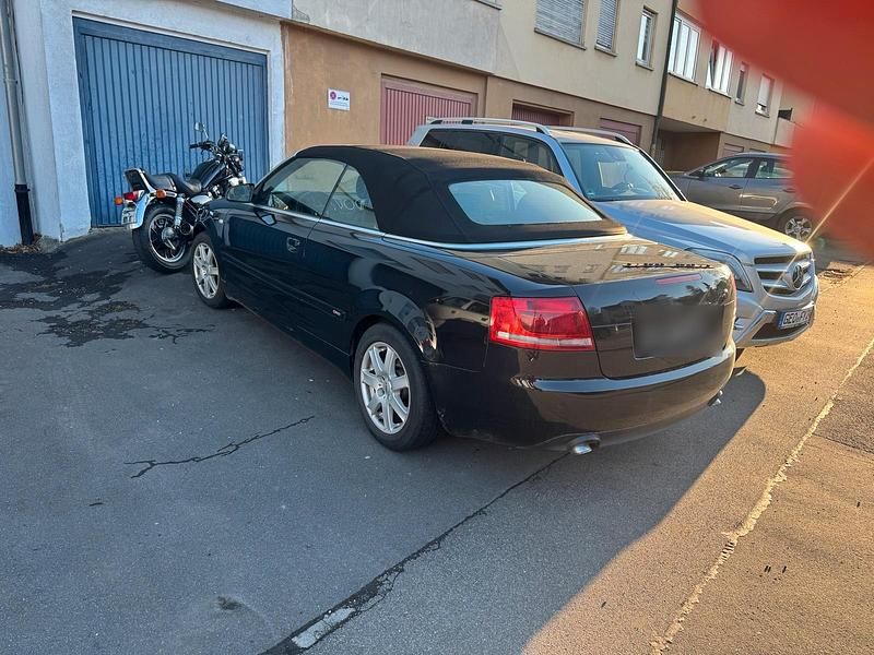 Gebraucht Audi A4 Cabriolet 140 PS (102 kW) 2006 Schwarz Cabrio