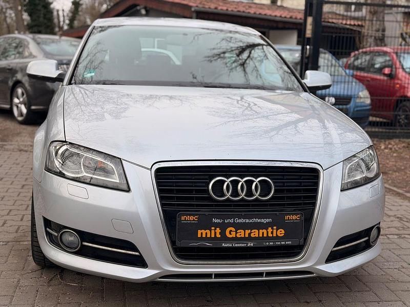 Gebraucht Audi A3 Sport 105 PS (77 kW) 2011 Silber Kleinwagen