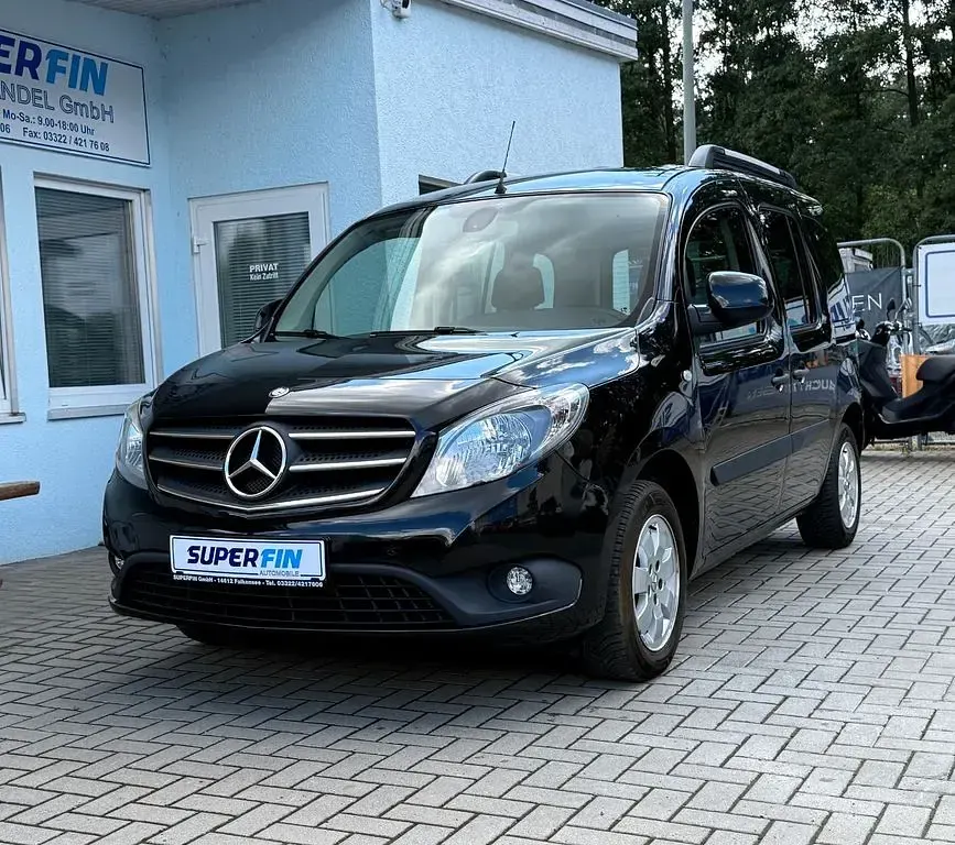 Gebraucht Mercedes Citan 111 Edition 110 PS (80 kW) 2018 Schwarz Van / Kleinbus
