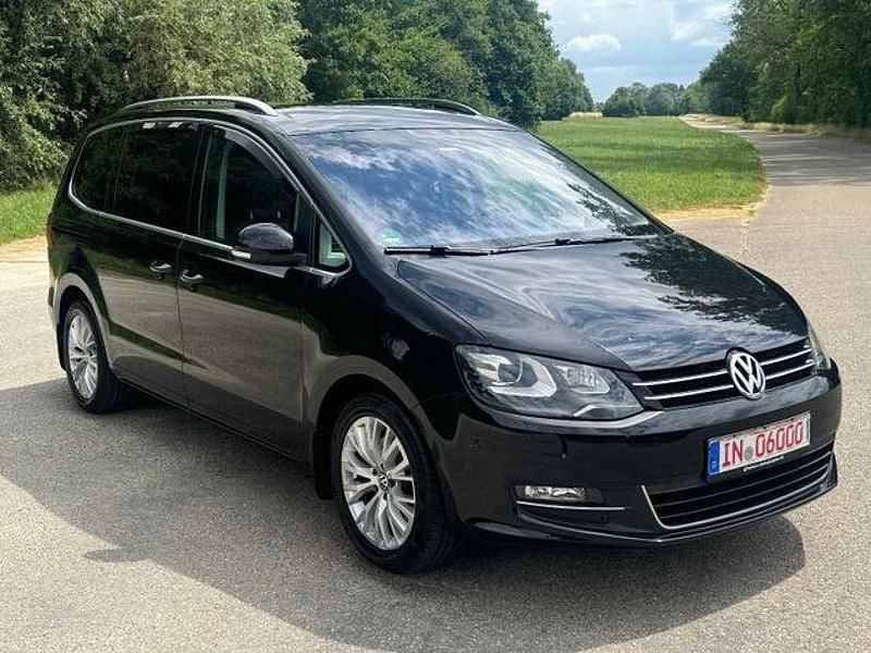 Gebraucht VW Sharan Highline 177 PS (130 kW) 2015 Schwarz Van / Kleinbus