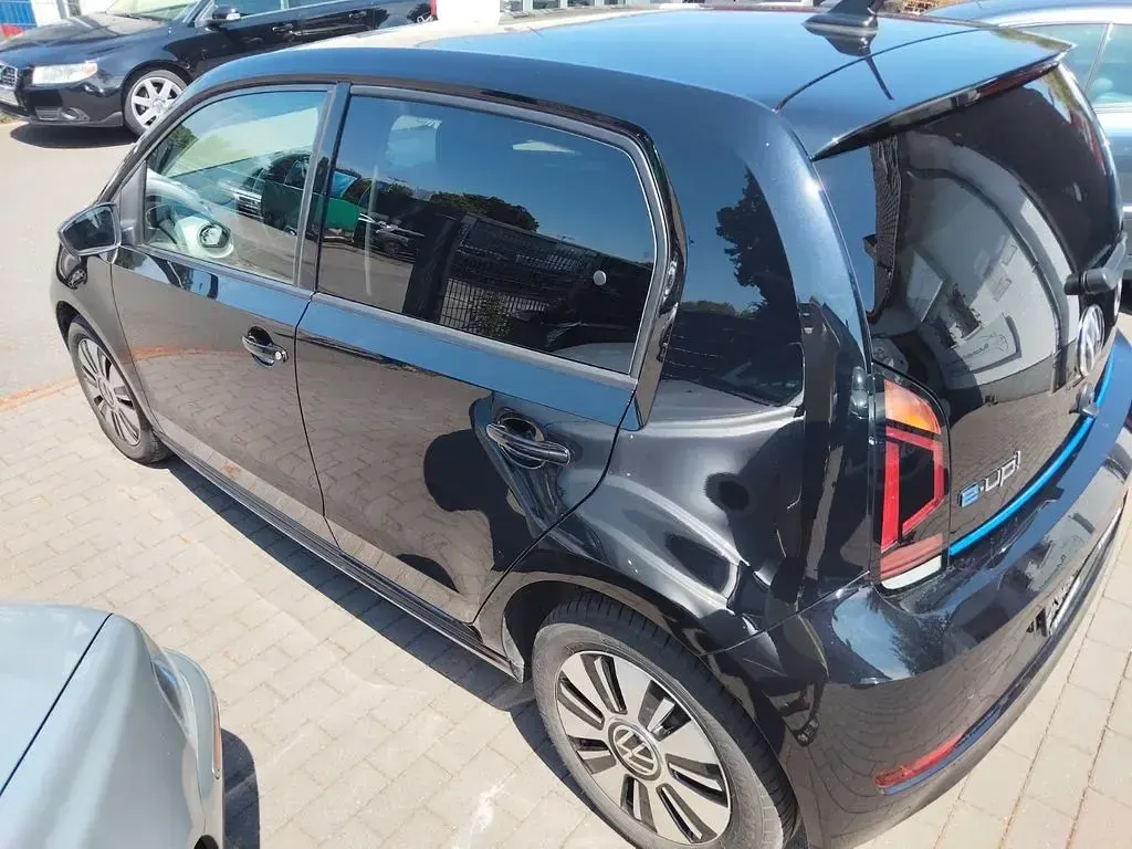 Gebraucht VW e-up! Edition 61 kW (83 PS) 2023 Schwarz Kleinwagen