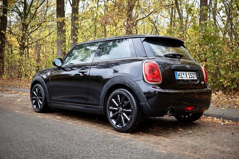 Gebraucht Mini ONE 102 PS (75 kW) 2018 Schwarz Kleinwagen