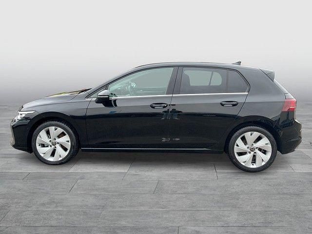 Gebraucht VW Golf VIII Style 150 PS (110 kW) 2024 Schwarz Limousine