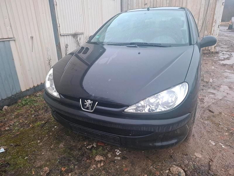 Schwarz Gebraucht 2005 Peugeot 206 Kleinwagen | 249 € (Superpreis) - Bild 1/4