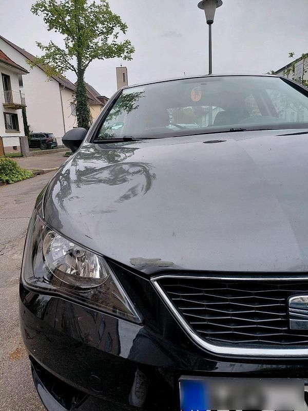 Gebraucht Seat Ibiza 75 PS (55 kW) 2012 Grau Kleinwagen