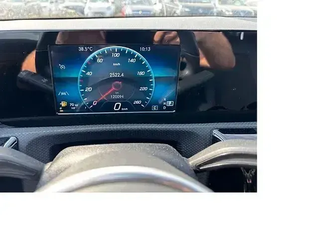 Gebraucht Mercedes CLA200 150 PS (110 kW) 2022 Silber Coupé