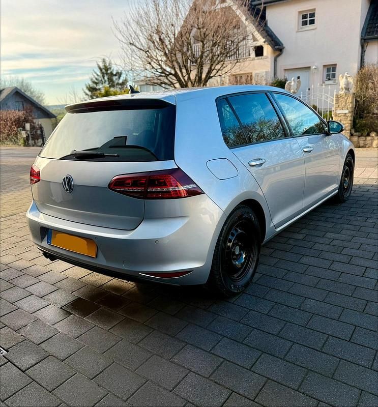 Gebraucht VW Golf VII 150 PS (110 kW) 2016 Silber Kleinwagen