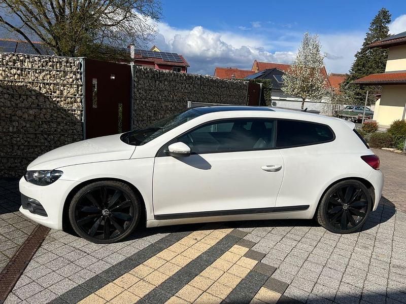 Gebraucht VW Scirocco 200 PS (147 kW) 2009 Weiß Coupé